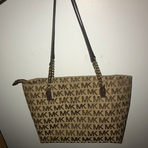 Michael Kors Purse - Picture 2 of 3